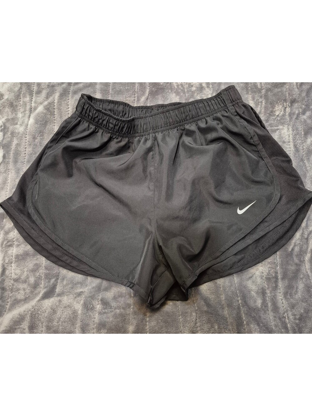 Nike Women's Dri-FIT Tempo Running Shorts